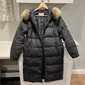 Women's Gray Puffer Coat with Fur Trim / Michael Kors